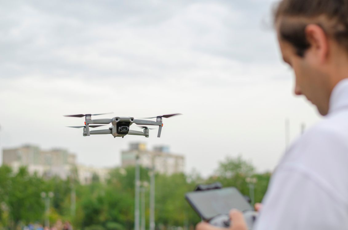 Latanie dronem w Turcji regulowane przepisami