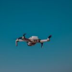 Czy trzeba zgłaszać lot dronem do 250 g